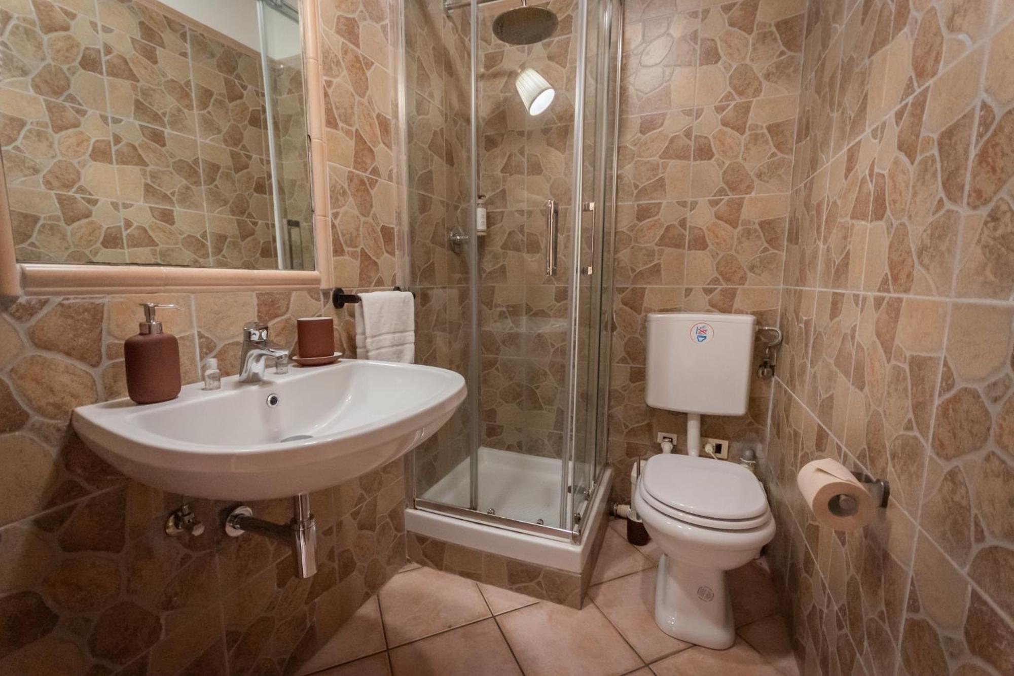 Regina Rooms Pisa Exterior foto